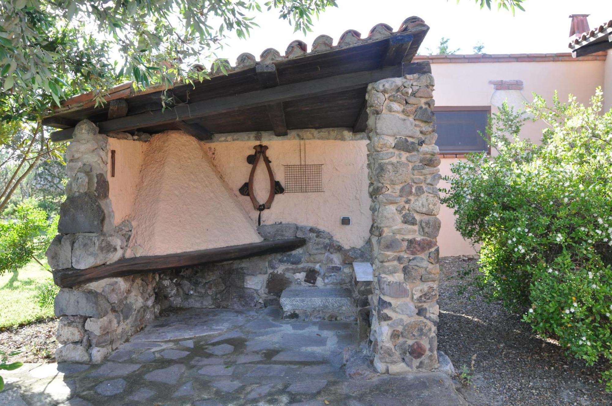 Agriturismo S'Aranada Villa Marrùbiu Exterior foto